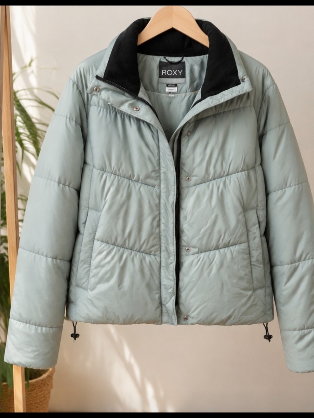 Roxy Women's Sage Green Puffer Jacket